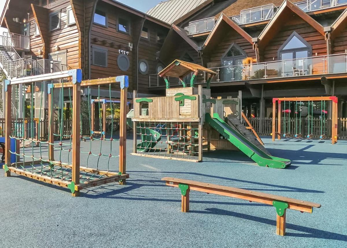 Riverside Park 스트렛포드-어폰-에이본 외부 사진